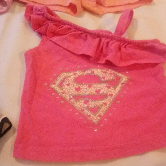 ⬇️ 5 Summer Pieces 2 Tops 3 Bottoms 18 Months - Picture 3 of 8